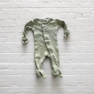 L’oved Baby // Seafoam Organic Cotton Footie with Snaps